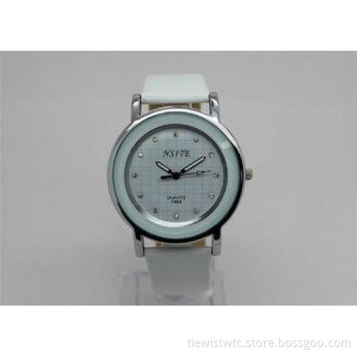 Custom Fluorescent hands big face Alloy Wrist Watch with st